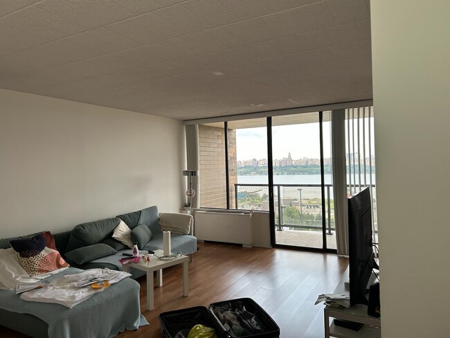 Photo - 9060 Palisade Ave Unit 303