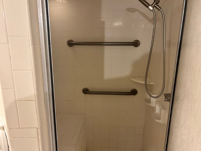 Photo - 2652 Merwyn Rd