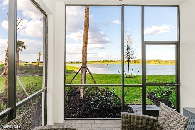 Building Photo - 15375 Grn Acrs Ave Unit 2211