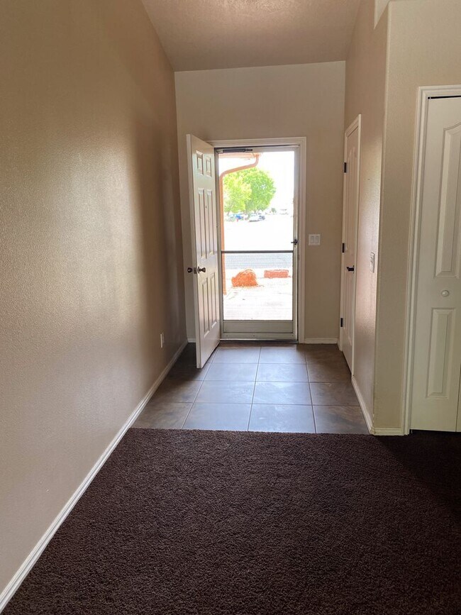 Photo - Nice 3 Bedroom 2 Bath Home with POOL and RV Parking