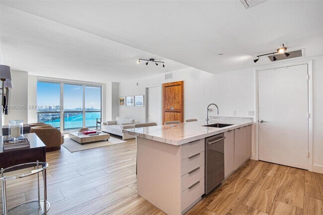 Photo - 50 Biscayne Blvd Unit 2706