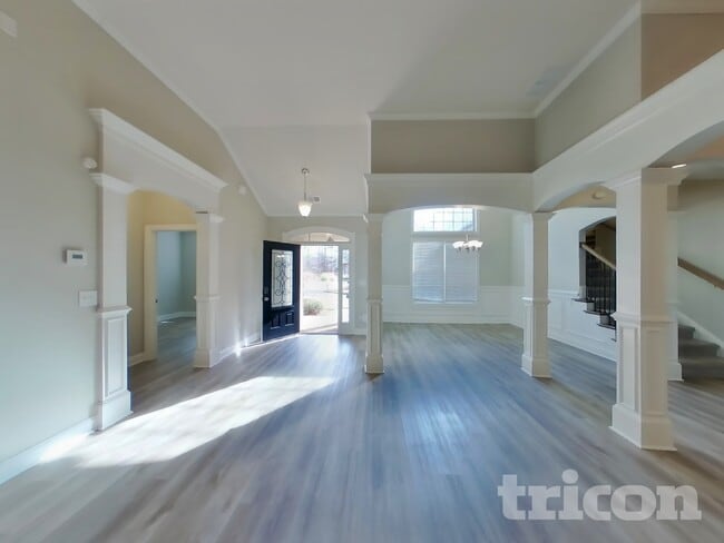 Photo - 2615 Morgan Park Dr SW