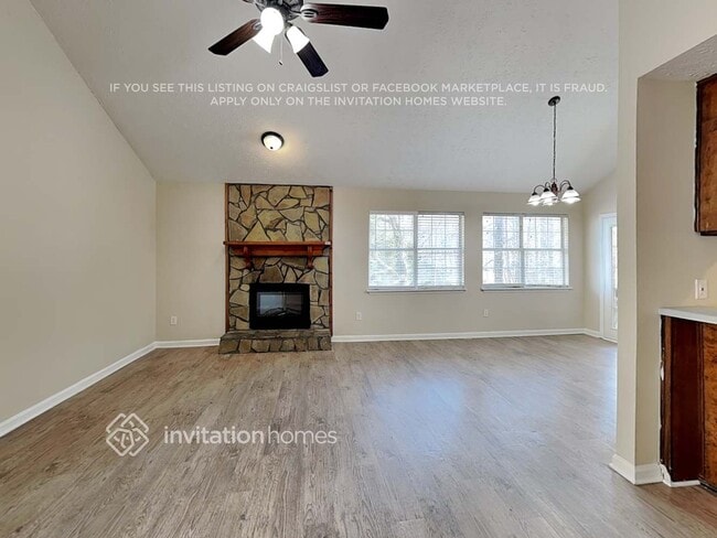 Photo - 160 Briarcliff Pl