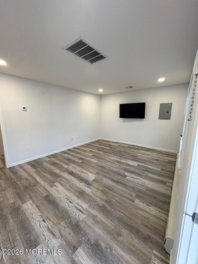 Photo - 217 Blaine Ave