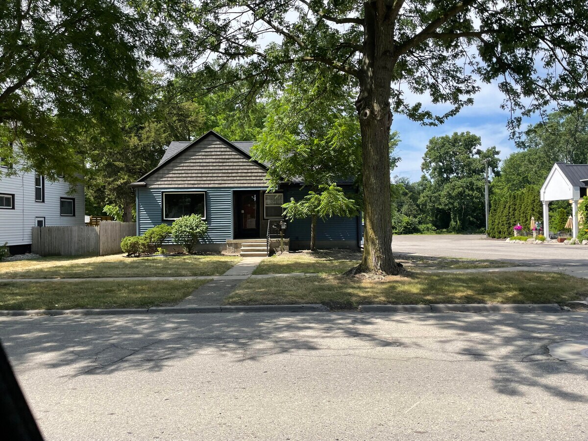 Photo - 26095 E Huron River Dr Unidad B