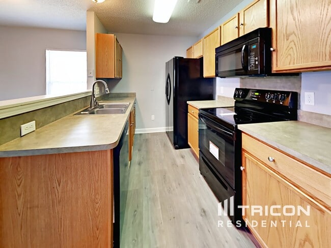 Photo - 2028 Beckwith Ln