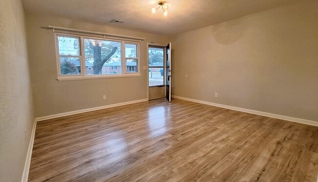 Photo - 1327 Credle Rd