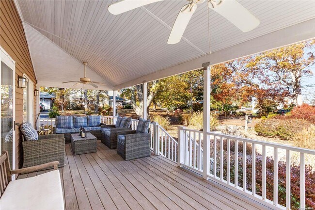 Photo - 455 W Shore Dr