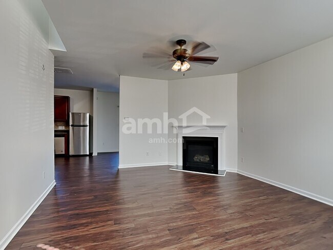 Photo - 1018 Skillbeck Rd