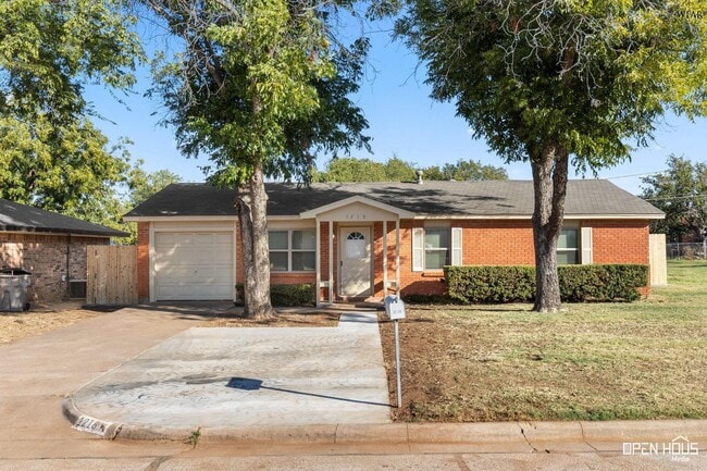 Photo - 1218 Glendora Dr