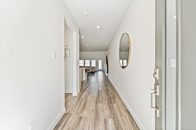 Photo - 10212 Prairie Creek Ln