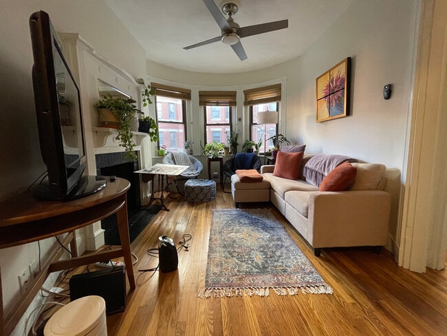 Building Photo - 54 Saint Germain St Unit 2