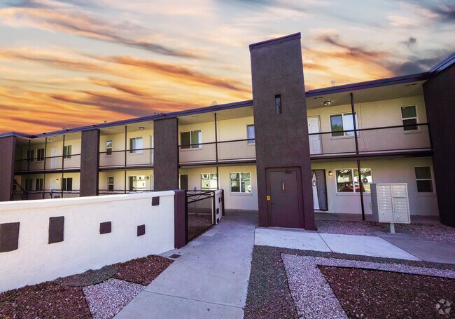 Northeastern Apts