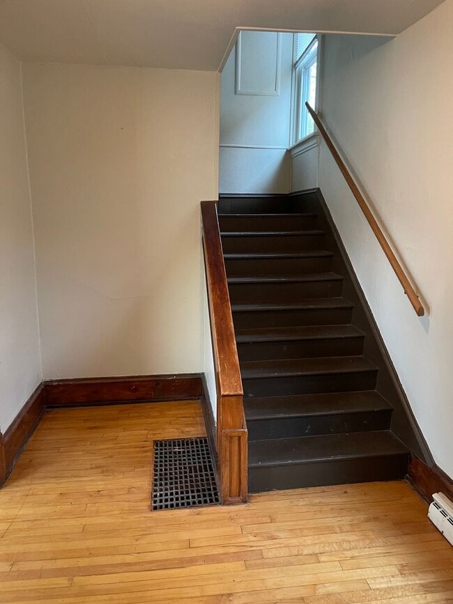 Photo - 740 Wright St