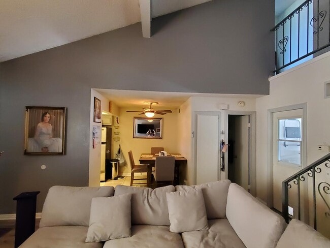 Photo - 4288 Rosemead Blvd