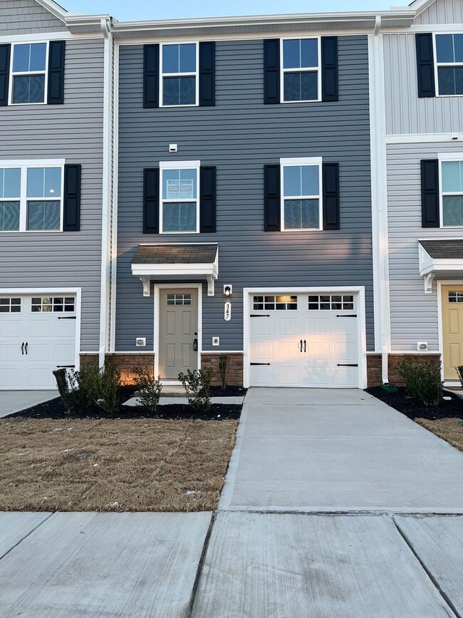 New Construction Townhome in Zebulon, With... - New Construction Townhome in Zebulon, With...