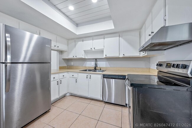 Photo - 9050 E Highland Pines Blvd