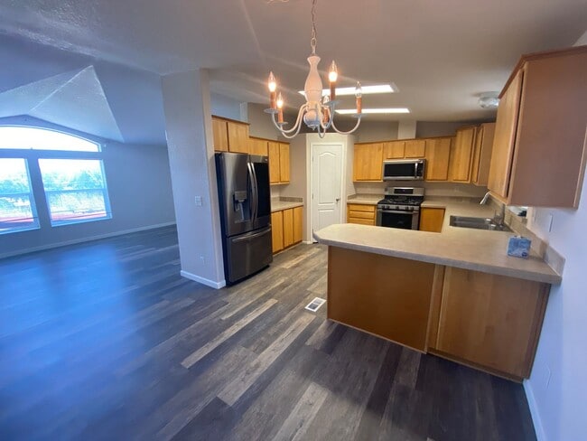 Photo - Great country living spot in Orland
