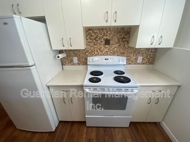 Photo - 1522 Walsh St E Unit Apt B