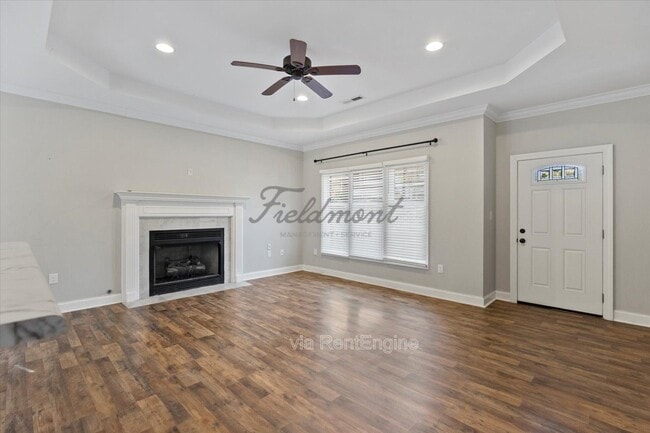 Photo - 110 Raeburn Way