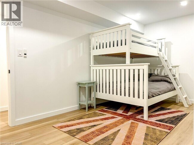 Photo - 77 Melbourne St