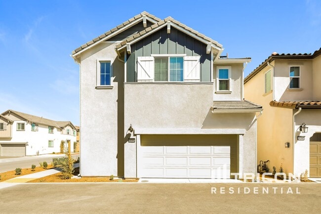Building Photo - 31544 Hans Dr Rental