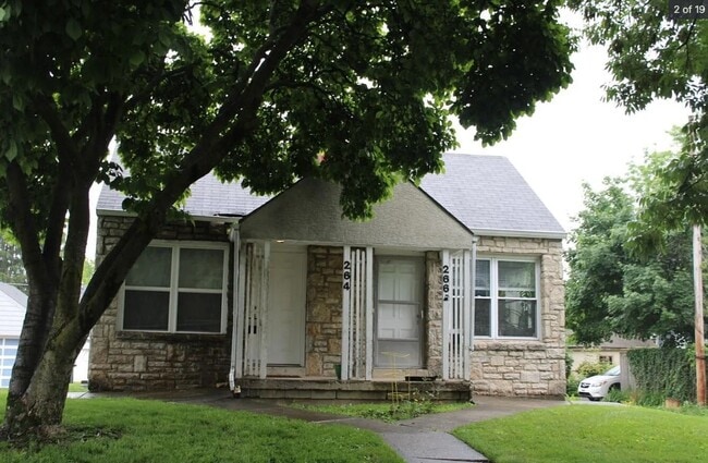 Building Photo - 266 S Westgate Ave Unit 266 S. Westgate Ave.