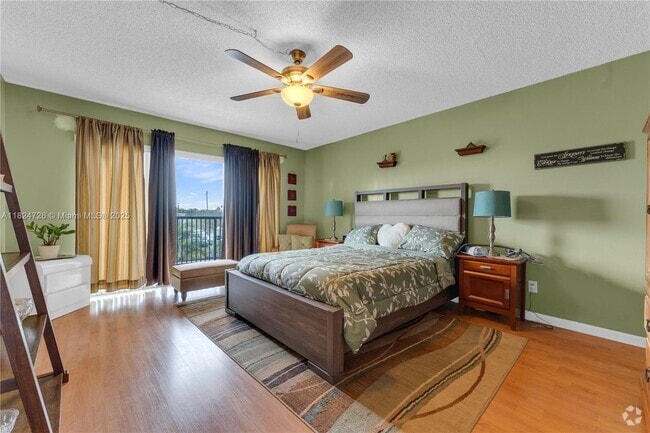 Building Photo - 6500 SW 41st Ct Rental