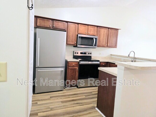 Photo - 6768 Willowbrook Dr Unit 8