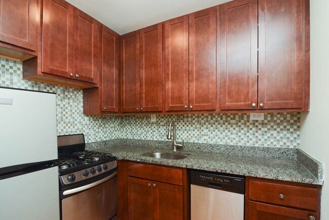 Photo - 4551 N Damen Unit 203