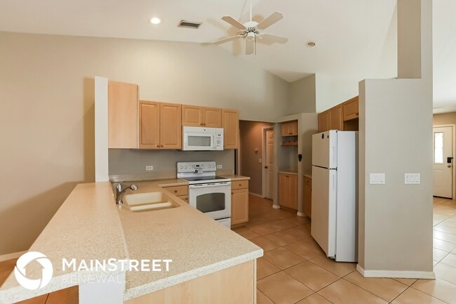 Photo - 5840 Regent Rd