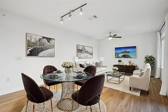 Photo - 1900 Barton Springs Rd Unit 5031