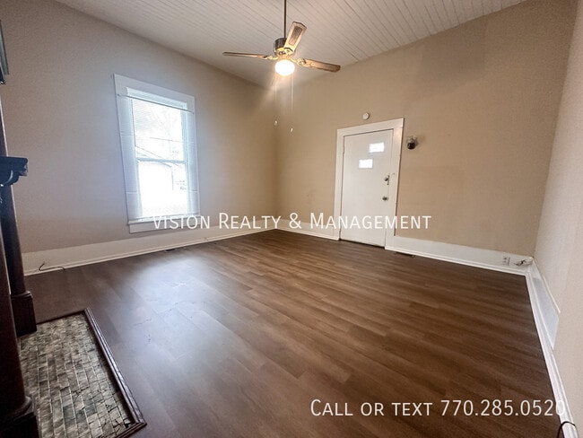 Photo - 112 Peachtree St