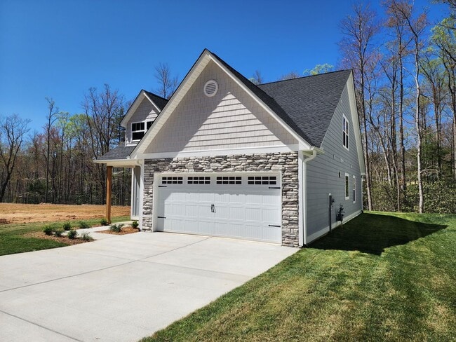 Photo - Black Mountain Rental!