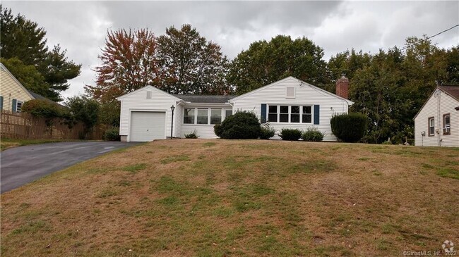 Building Photo - 73 Knollwood Rd Rental