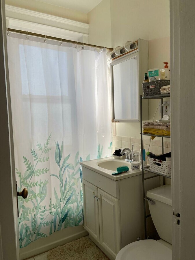 Photo - 1639 Commonwealth Ave