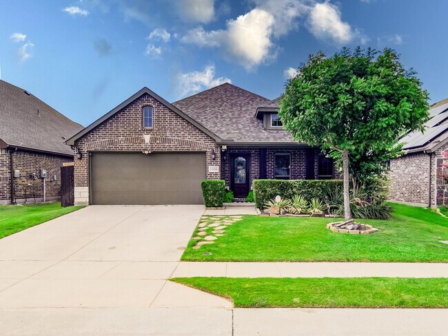Building Photo - Spacious 4-Bedroom, 2 Bath Home + Office i...