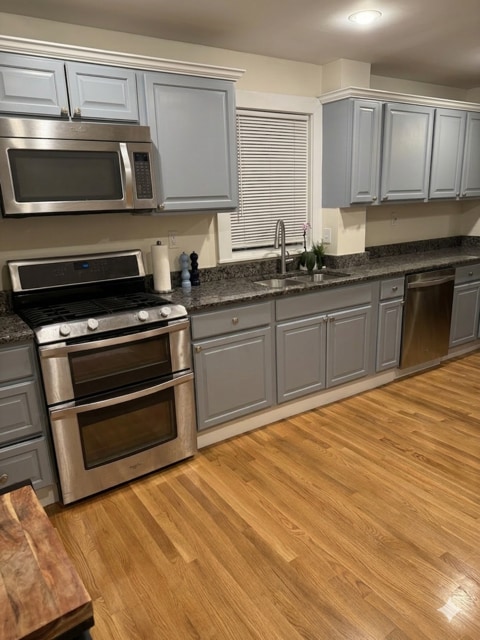 Building Photo - 10 Benson St