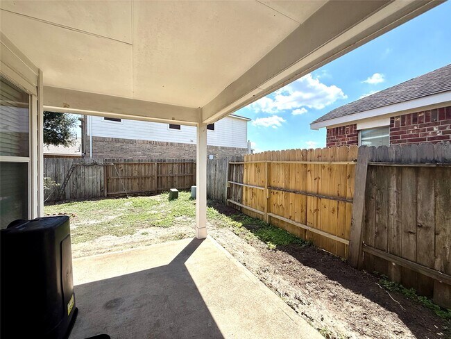 Photo - 10022 Driftwood Park Dr