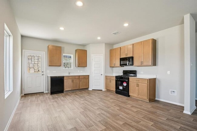 Photo - Beautiful 4-Bedroom Home | Pet Friendly | Fenced Backyard | 2-Car Garage
