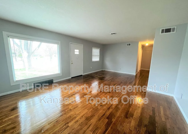 Photo - 1301 SW Belle Ave