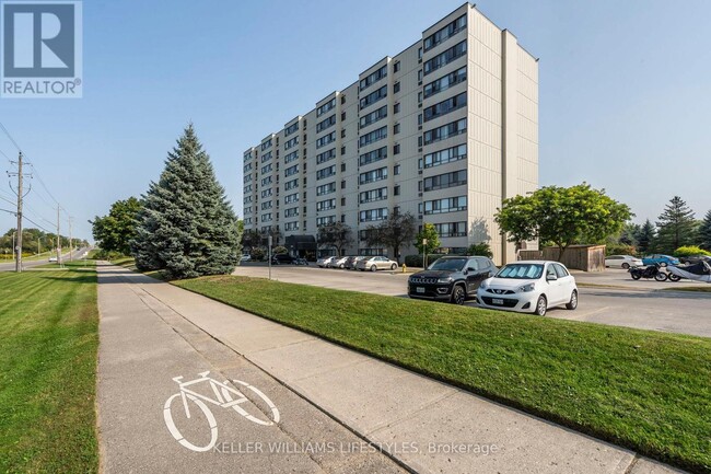 Photo - 1600 Adelaide St Unité 512