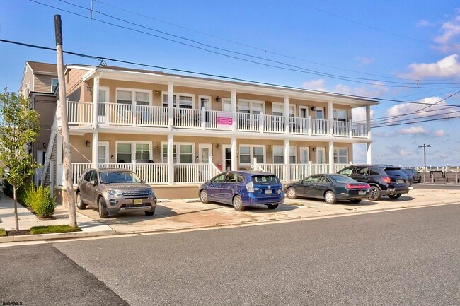 Building Photo - 9500 Amherst Ave Unit 7 Rental