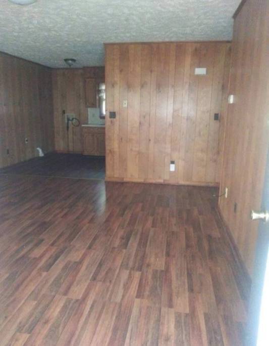 Photo - 1630 N Main St