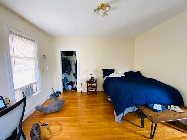 Photo - 48 Allston St Unidad 2