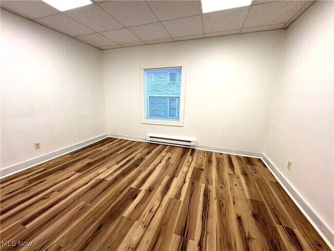 Photo - 643 Allegheny St Unit side