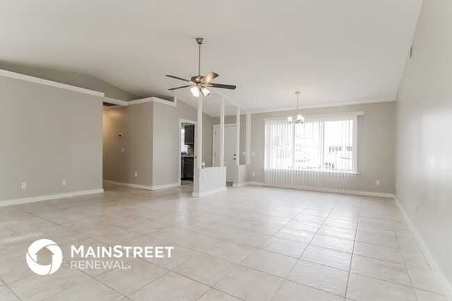 Photo - 4833 Hawley Rd