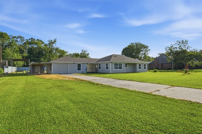 212 Jones Rd