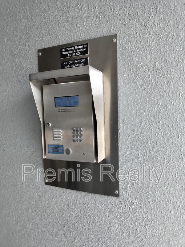 Photo - 14820 Rue De Bayonne