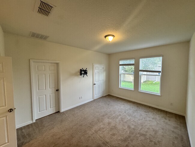 Photo - 12093 Stone Bark Trail